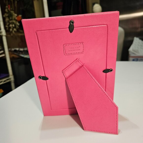 Pink Leather Buxton Photo Frame Designed to Hold a 4" x 6" Photo - Picture 3 of 9